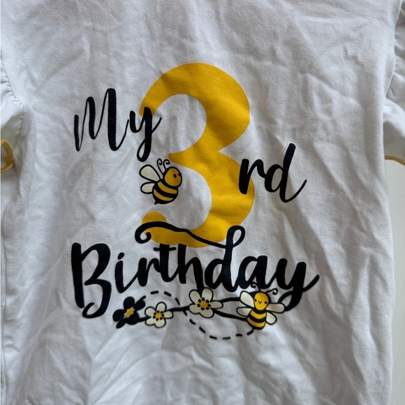 NWOT 3T My 3rd Birthday Bee Flutter Short Sleeve Blouse Top - Picture 4 of 5